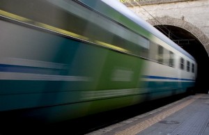 I treni come teatri, spettacoli dal vivo sui vagoni regionali
