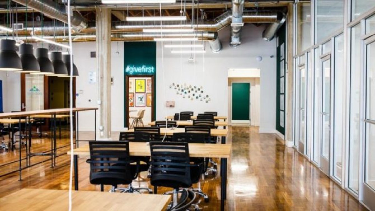 Dall'incubatore Techstar algoritmi per scrivere canzoni di successo