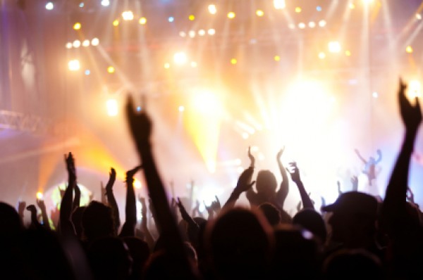 Le 10 regole per organizzare il concerto perfetto