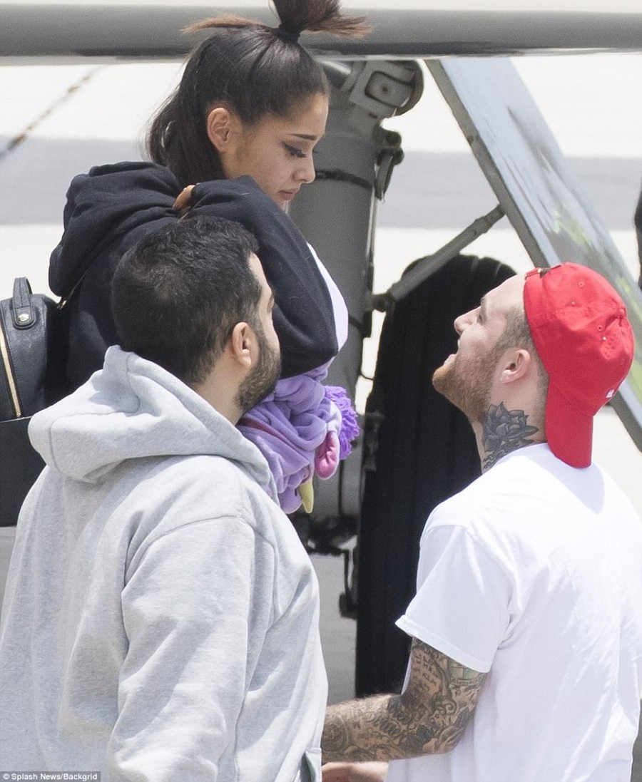 Ariana Grande sospende il concerto, gli effetti sul mondo della musica