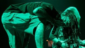 Randy Blythe lancia l&#039;appello: &#039;Siate responsabili ai concerti&#039;