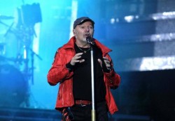 Sole 24 ore: "C’è chi dice no" (al secondary ticketing): anche Vasco Rossi firma la petizione Siae