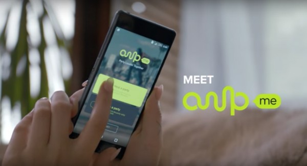 Un'app che trasforma il telefono in amplificatore